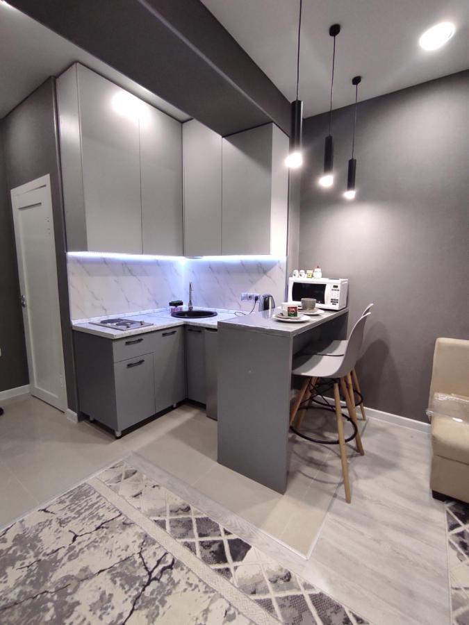 Апартаменты Жк Lotus Terrace Almaty Luaran gambar