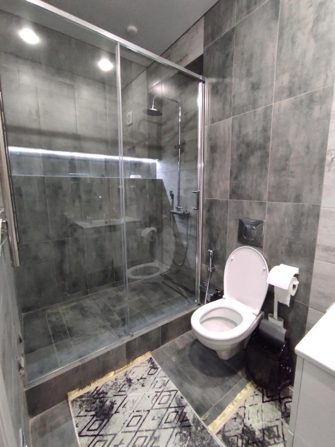 Апартаменты Жк Lotus Terrace Almaty Luaran gambar