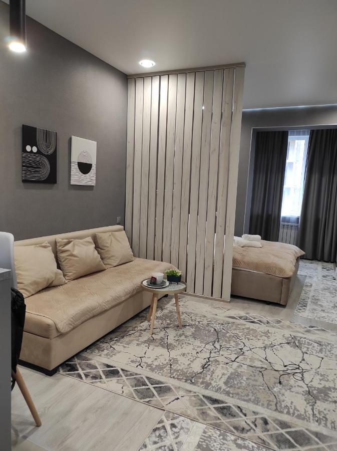 Апартаменты Жк Lotus Terrace Almaty Luaran gambar