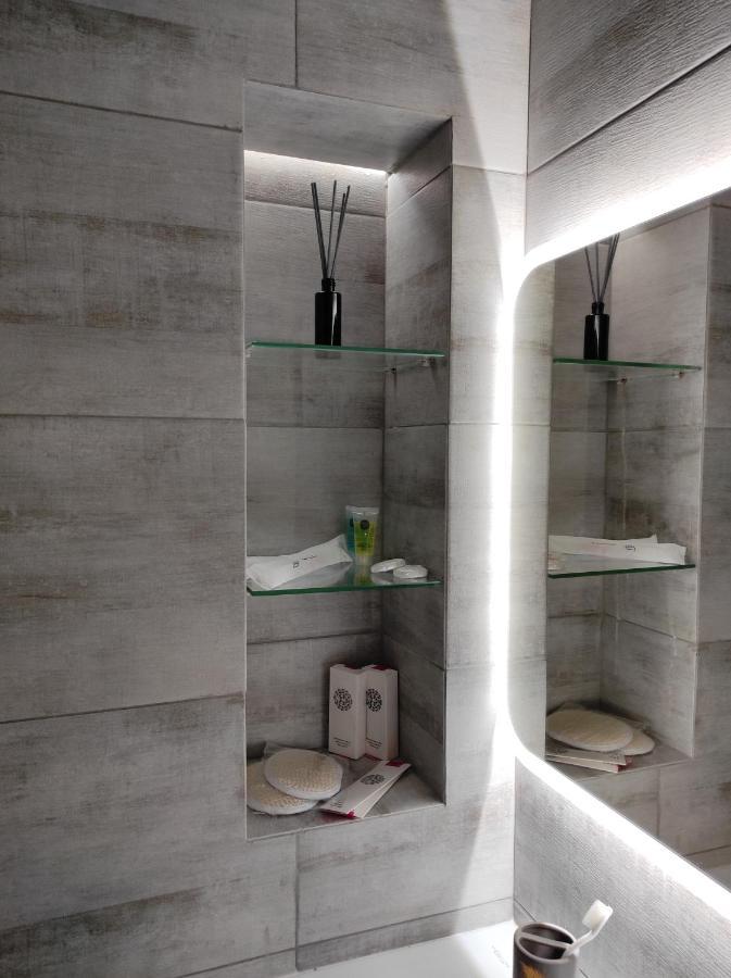 Апартаменты Жк Lotus Terrace Almaty Luaran gambar