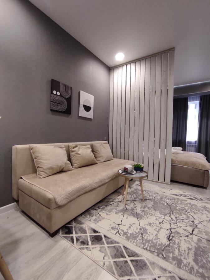 Апартаменты Жк Lotus Terrace Almaty Luaran gambar