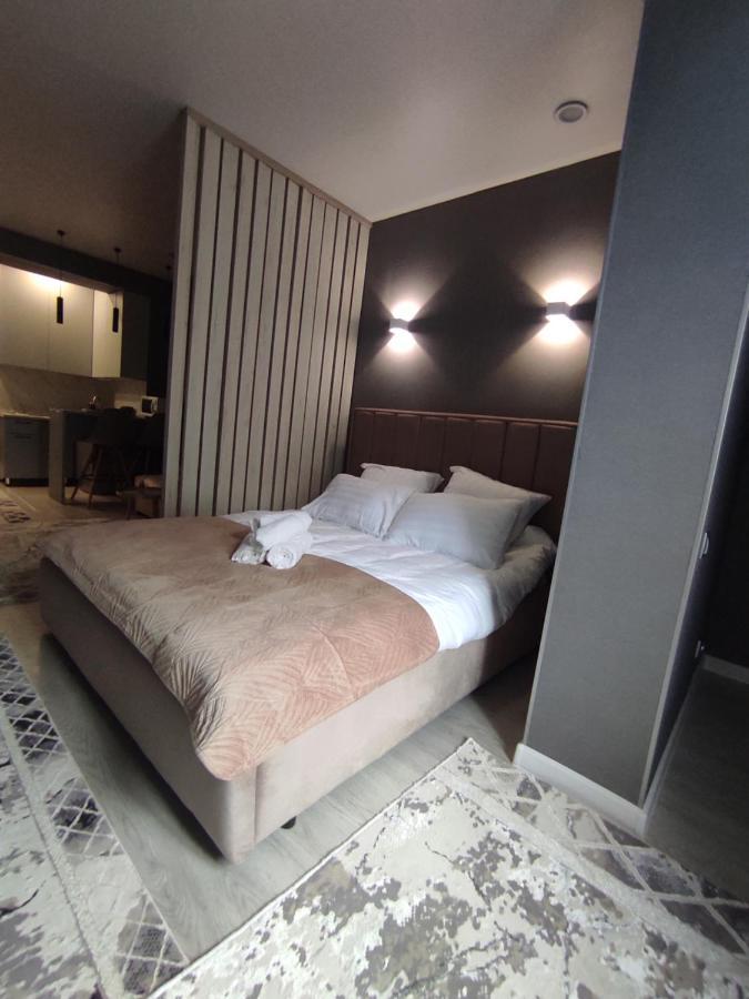 Апартаменты Жк Lotus Terrace Almaty Luaran gambar