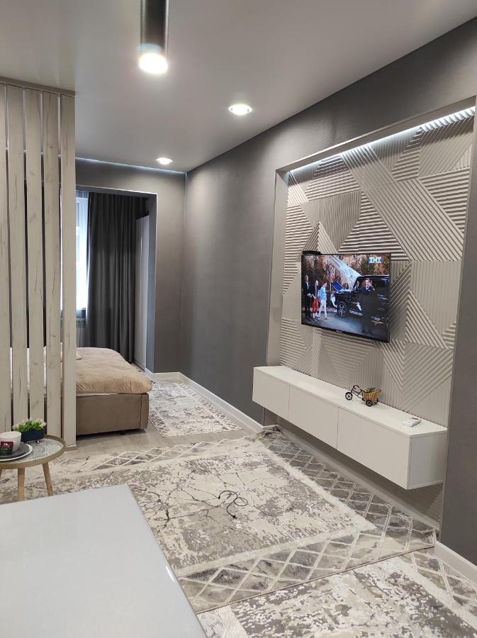 Апартаменты Жк Lotus Terrace Almaty Luaran gambar
